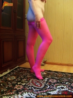 Magenta pantyhose play of blonde mom