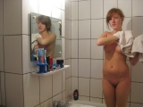 Who has more? Wer hat mehr von ihr ?