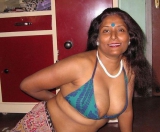 indian big busty Aunty\'s