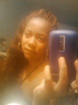 Elissia Shows You Everything