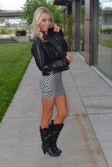 Blonde Slut in Leather