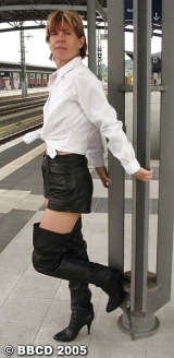 PVC boot leather latex 6