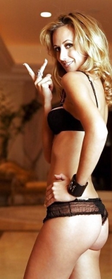 Lady Victoria Hervey UK Babe