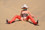 natalie willner spreads pussy in the sand