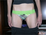 AMATEUR SHOWING ASSHOLE