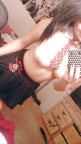 Cute muslim teen - middle eastern girl naked selfies