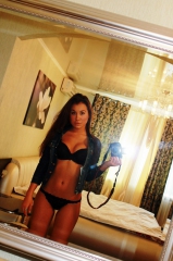 SEXY-NOV-28-17-1CT600