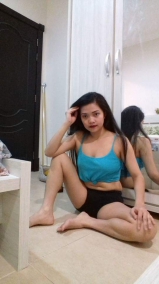 Sheraine Pornstar Wear Hot Sexy Short Dress