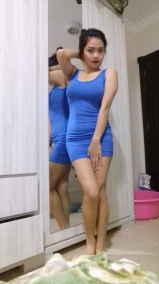 Sheraine Pornstar Looking Hot Blue Short Dress