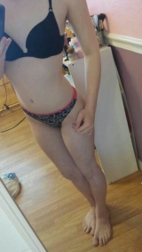 Very cute non-nude amateur british teen selfies - this lady