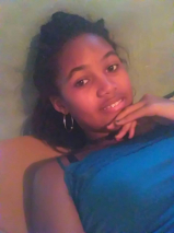 Ma belle salope et sexy Saonirina, 19ans lesbienne black