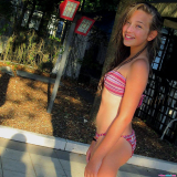 more young teenage girls