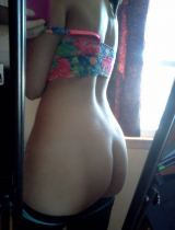 USA woman boobs pussy selfie