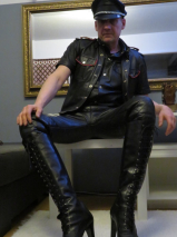 Juha Vantanen,finnish amateur gayporn model