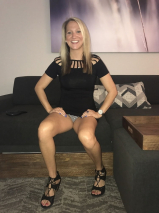 HOT AND SEXY MATURE LADIES - 1