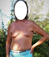 Topless in Jeans 4