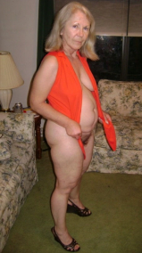 Sexy mature and hairy pussy 2