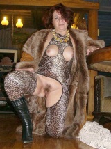 Sexy womam and attractive sweet hairy pussy... 2