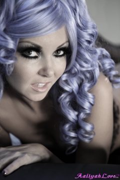 Violet Femme Aaliyah Love - N