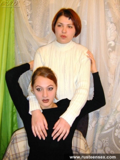 Russian teen redhead lesbians kissing - N