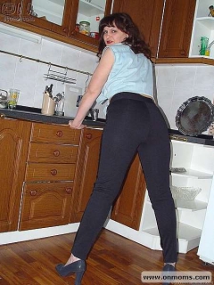 Oldie in leather trousers - N
