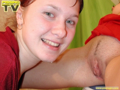 Lesbian pissing cunnilingus - N