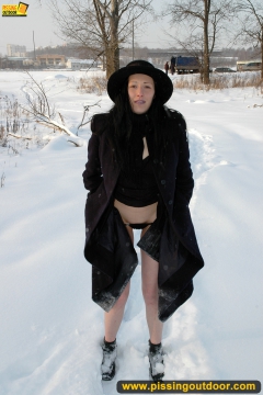 Winter pissing - N