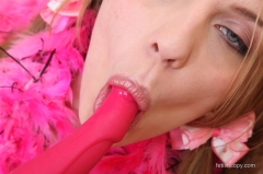 Nude cheerleader in my bed - N