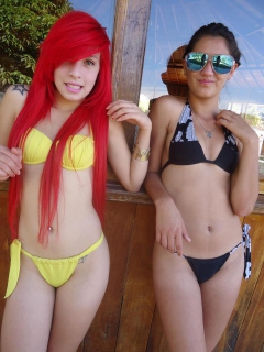 pretty Girls 2 - N