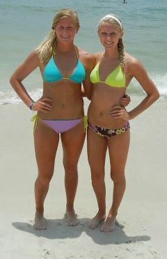 Pretty Sexy Hot Bikini Girls - N