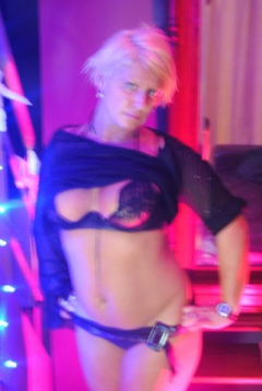 Ellen - N
