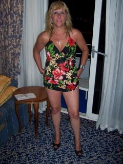 mature housewife/daytime prostitute - N