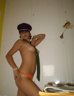 Cute amateur latina naked - N