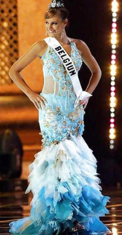 Debby Dewaele Miss Universe contestant 2005 - N