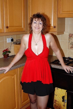 Mature in stockings - N