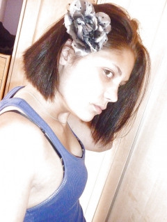 Me xx - N