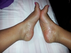 Ebony Feet - N