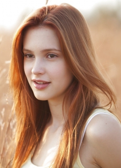 Alexia Fast - N