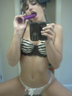 Selfie - Amateur girl #4 - N