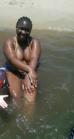 Big boobs black teen in bikini - N