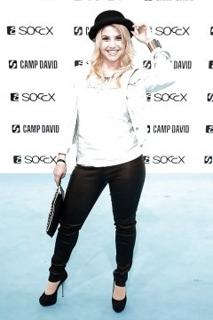 Geile Schlagerschlampe Beatrice Egli - N