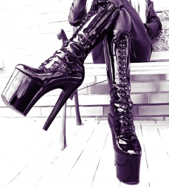 Heels and boots fetish - N
