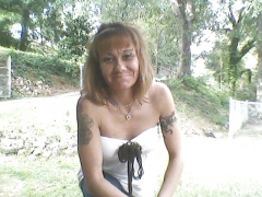 My wife\'s hairy armpits - N