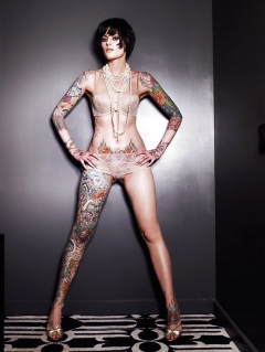Tats - N