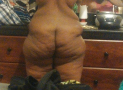 Oh yeah Baby ,,, creamy and chocolate asses aaaahhhh - N