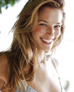 Amanda Righetti 1 - N
