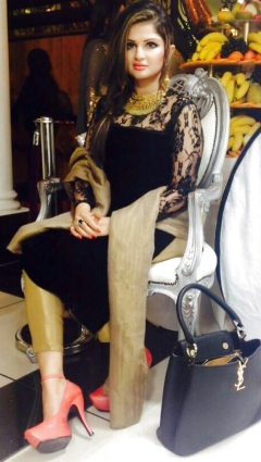 HORNY PAKI SLUT HUDA - N