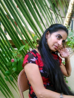 Indian aunty - N