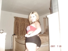Seay ass blonde latina milf - N