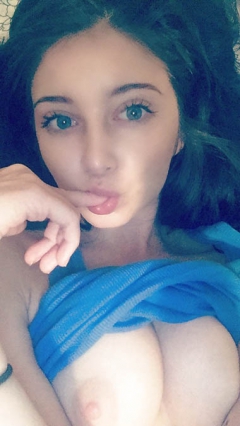 Private snapchat teen - exposed pics of sexy slim lass - N